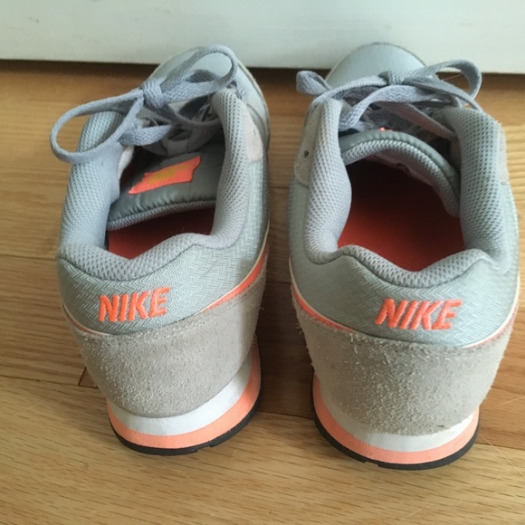 Nike MD Runner 2 womens sz 9 running shoes - Picture 6 of 12